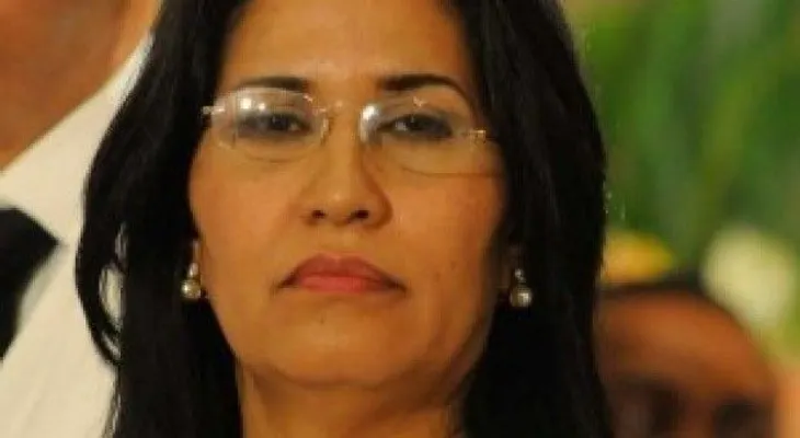 Ministra de Trabajo espera empleadores entreguen propuesta de aumento salarial 