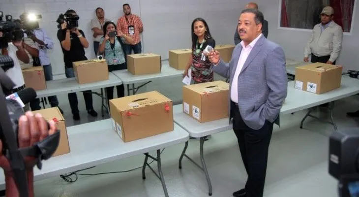 Entregan en Barahona más del 50% de las valijas a utilizar el domingo en elecciones