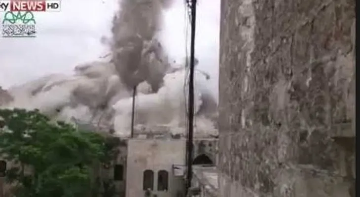 Rebeldes sirios detonan túneles, 13 muertos 