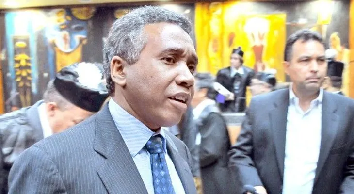Bautista vuelve a ganar; Procurador descalifica a la SCJ