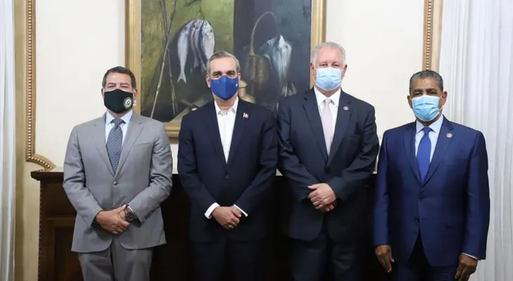 Congresistas estadounidenses resaltan buena gestión del presidente Abinader en materia económica, lucha contra la corrupción y manejo COVID-19