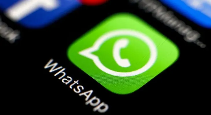 Meta enfrenta investigación antimonopolio en Italia por su IA en WhatsApp