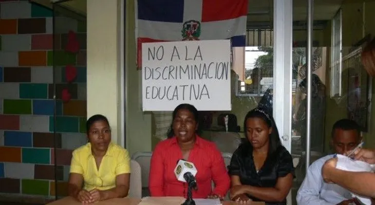 Denuncian liceo de la UASD maltrata estudiante por no usar pantalones