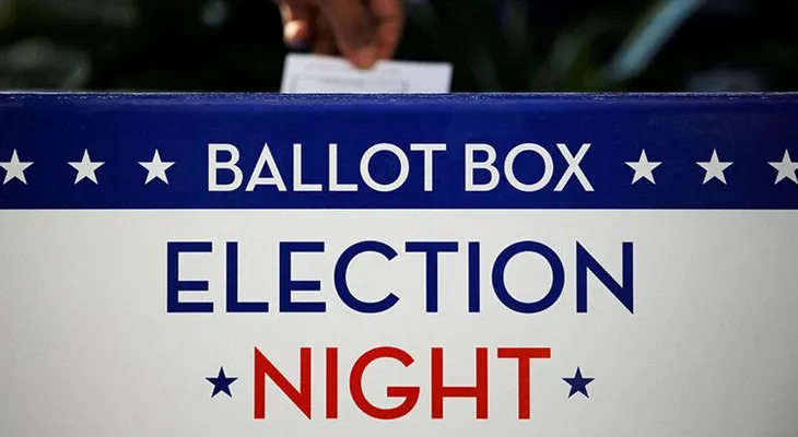 ¿Giro determinante?: 6 compromisarios cambian su decisión y votaran por Hilary Clinton 