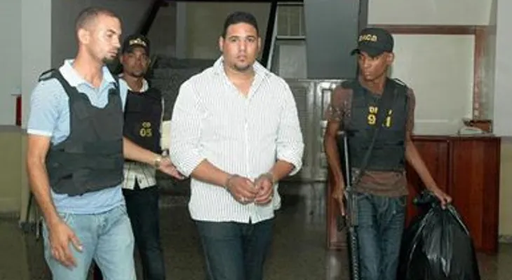 Arrestan a 5 por contrabando de dólares desde República Dominicana