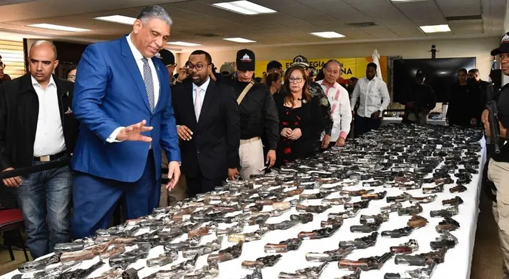 Autoridades decomisan 503 armas de fuego en Santiago; suman ya 1,321 decomisadas en lo que va de año