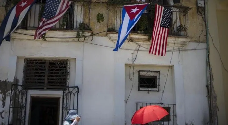Cuba acusa  a EE.UU. de robar médicos