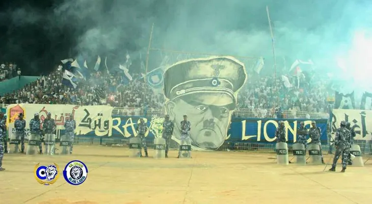 Adolf Hitler y el repudiable homenaje de la afición de un equipo africano
