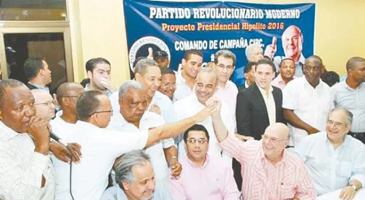 Dirigentes piden a Mejía optar por candidatura