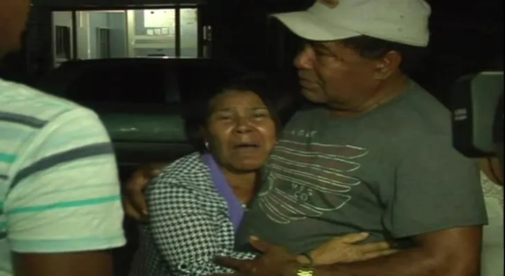 Atracadores matan seguridad de banco en San Juan