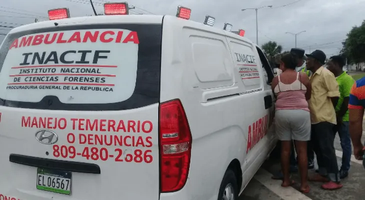Una mujer que aprendía a manejar pierde el control y mata niño de seis años 
