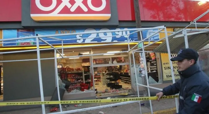 Cierran 20,000 comercios en Ciudad de México por miedo a la ola de saqueos