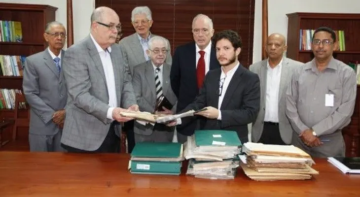 Fundación dona al AGN colección de cartas de Pedro Henríquez Ureña