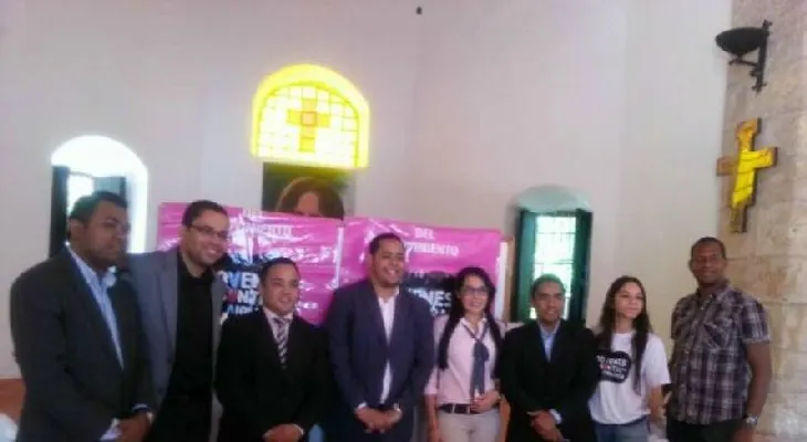 Tony Guevara pide a los jóvenes romper pasividad ante violencia 
