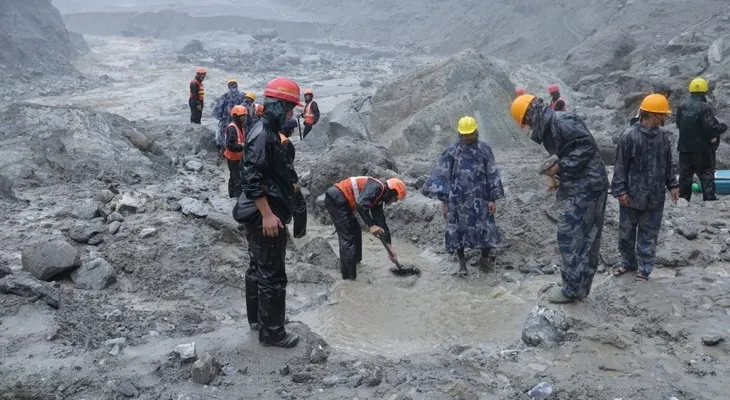 Nepal actualiza balance: 682 muertos y más de 3.000 desaparecidos por la riada