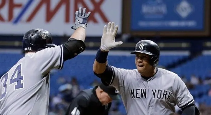 Álex conecta su cuadrangular 686 en la derrota de los Yanquis