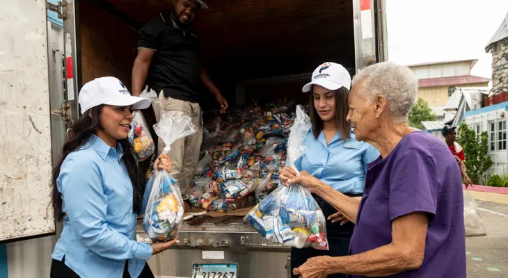 Voluntariado Banreservas beneficia a más de 700 familias en jornada del programa "Vida para el Ozama"
