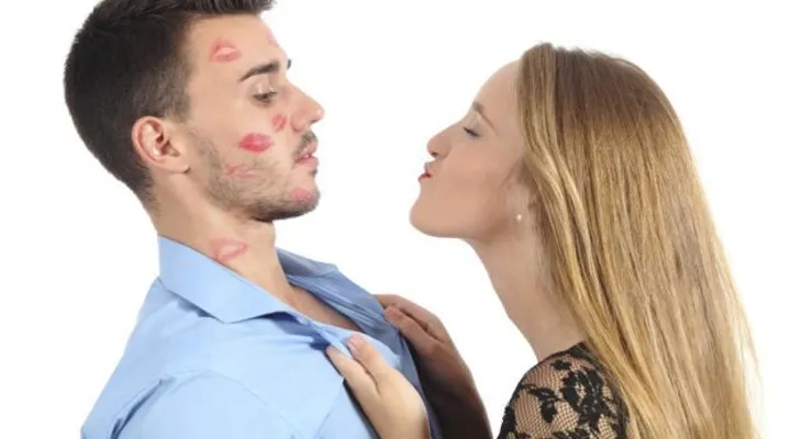 Una beso nos ayuda a elegir la pareja ideal y mantener la relación
