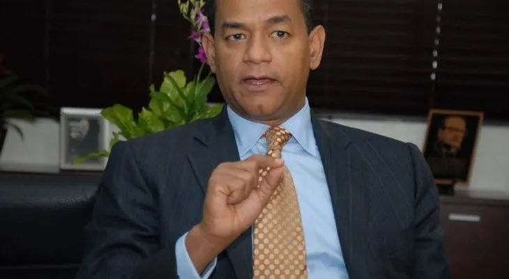 Julio César Valentín dice asume posición del CP del PLD