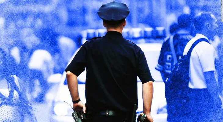 Policía gana demanda de 65.000 dólares por ser objeto de burlas por sus orígenes negros
