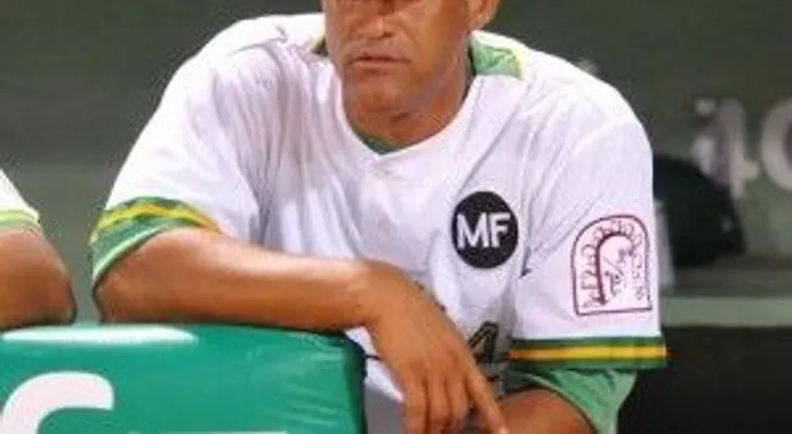 Mendy López seguirá como asistente del manager de las Estrellas