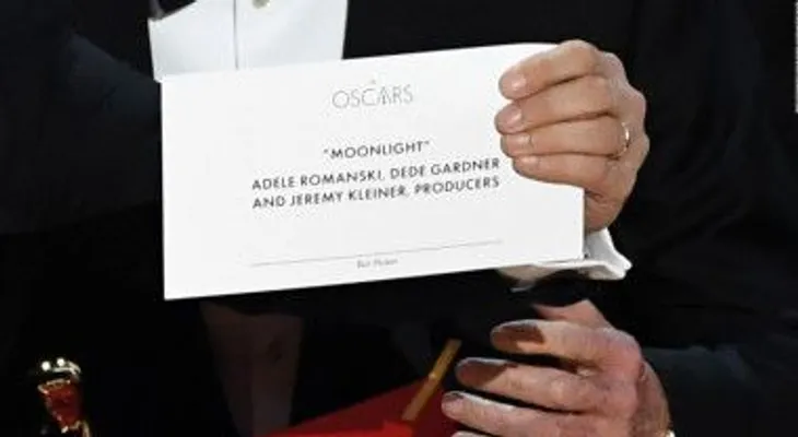 El error en el Oscar ensombrece el logro histórico de Moonlight