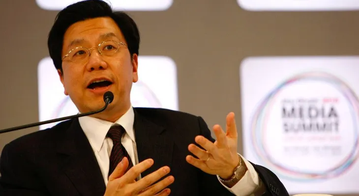 Conoce a Kai-fu Lee, el gurú de la tecnología que fomenta el espíritu emprendedor en China