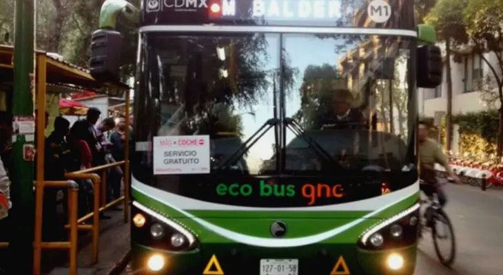 Transporte público en México será más barato o hasta gratis para apoyar a los 'sin coche'