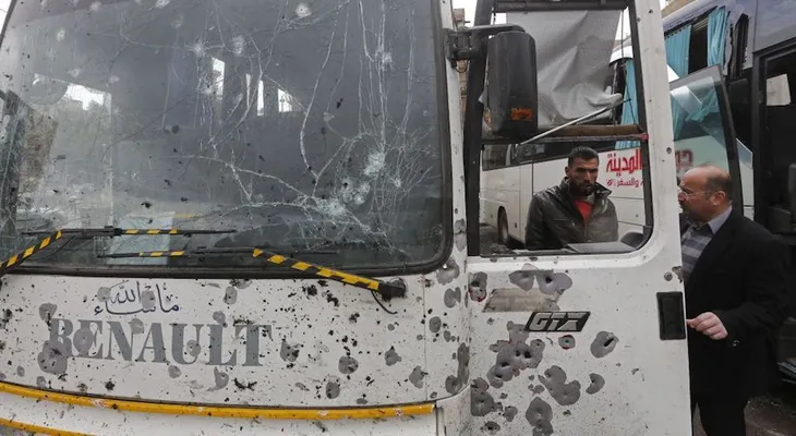 Decenas de peregrinos iraquíes mueren por atentados en Siria