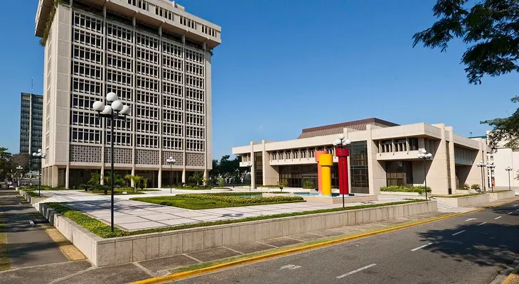 Informe Junta Monetaria muestra sistema financiero de RD es fuerte y tiene suficientes activos 