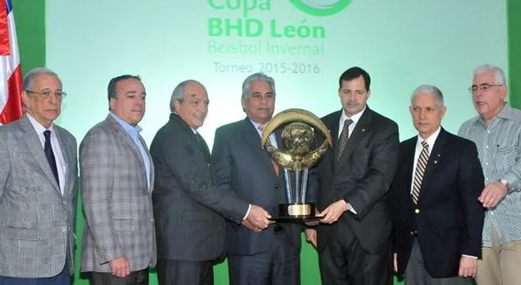 La Lidom premia; recibe la Gran Copa