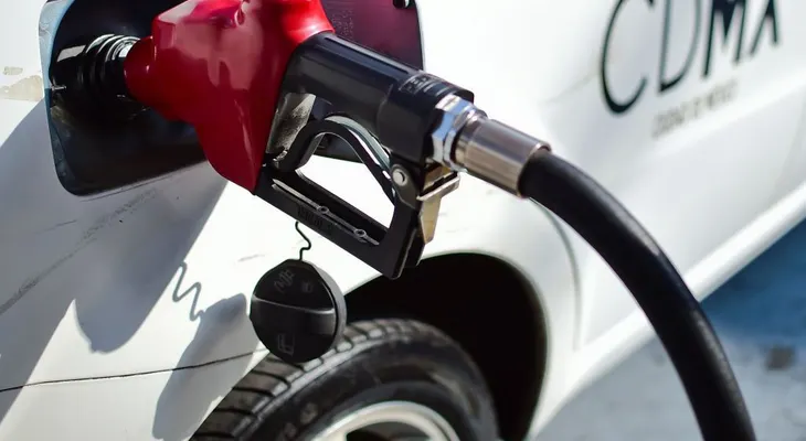 9 datos para entender el problema del robo de gasolina en México