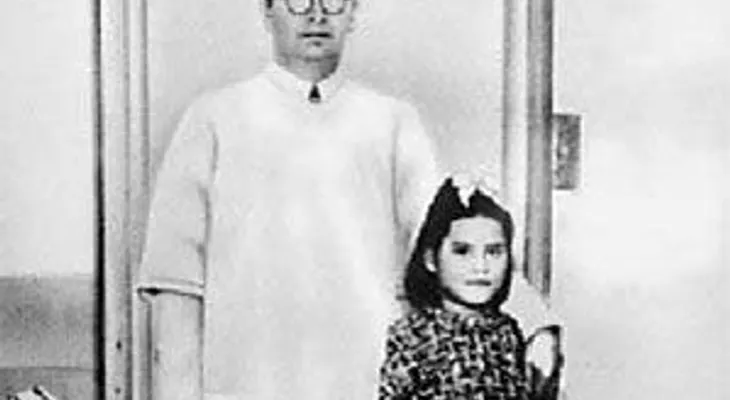 La madre más joven de la historia, a los 5 años