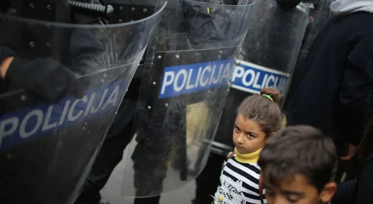 Hungría acusa a Croacia de violar la legislación en la crisis de refugiados