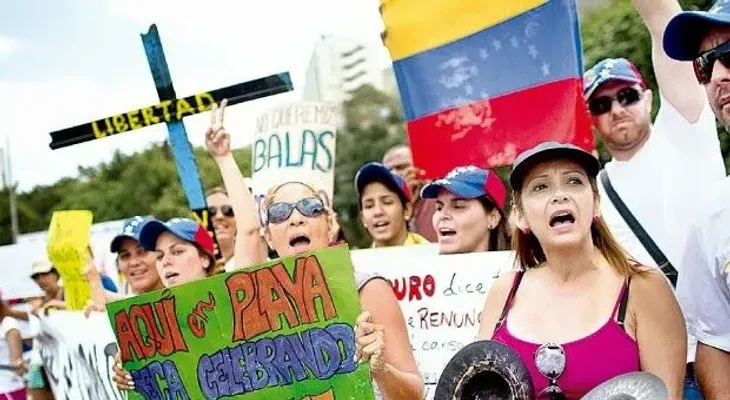 Capriles llama a otra marcha en Venezuela