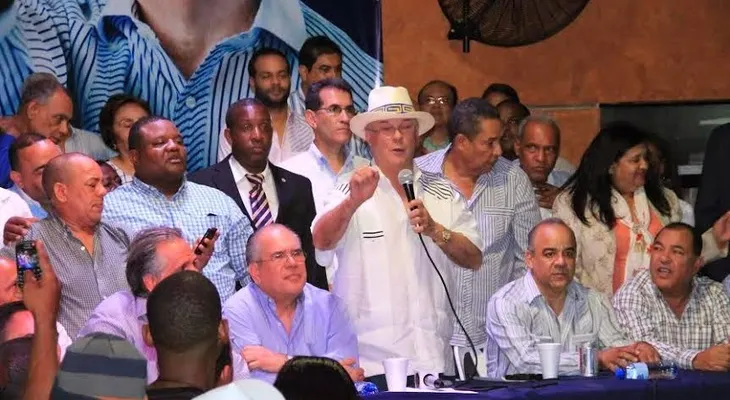 Hipólito anuncia apertura de inscripciones  en el PRM