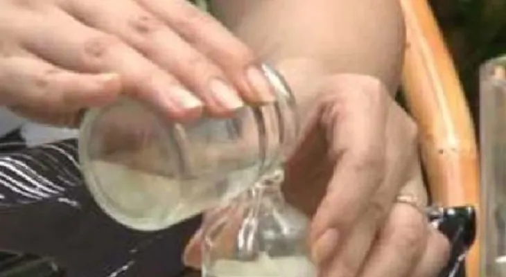 Cuando compro un champú, le agrego estos dos ingredientes: conoce la razón 