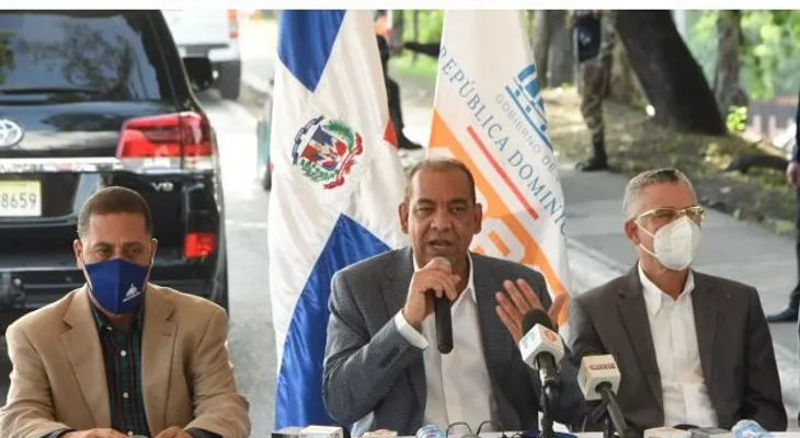 Obras Públicas deja oficialmente abierto el tránsito por reacondicionado puente Juan Bosch