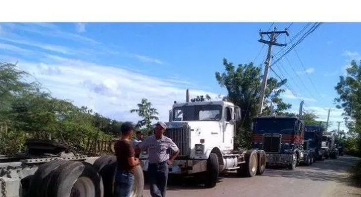 Camioneros protestan por cargas de zona franca de Haití