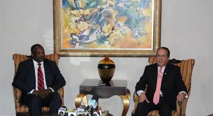 Cuatro senadores haitianos se reúnen con Reinaldo Pared Pérez
