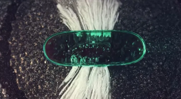 La insospechada belleza de una píldora disolviéndose (VIDEO)