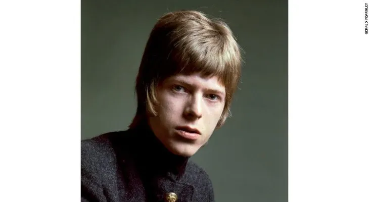 Las fotos nunca antes vistas de David Bowie: un joven artista en plena fama