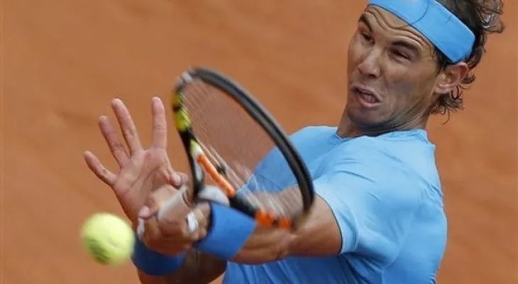 Nadal debuta sin complicaciones en Roland Garros 