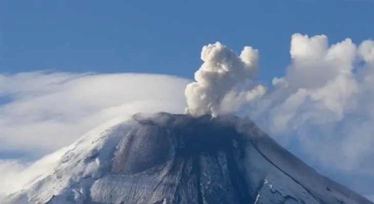 Volcán Tungurahua aumenta su actividad eruptiva
