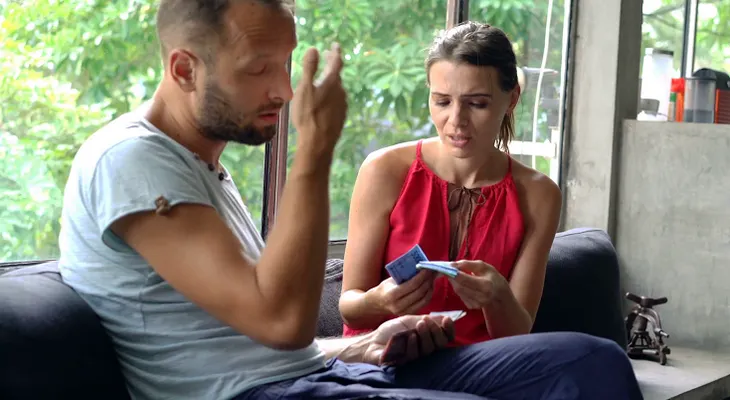 Las parejas que discuten mucho resultan ser las más enamoradas