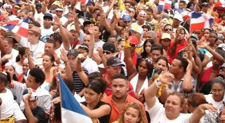 Gran Parada Dominicana de El Bronx celebra su 25 aniversario