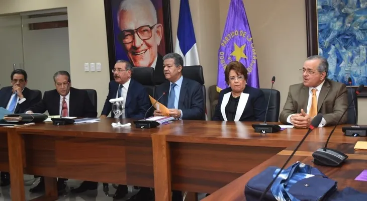 El PLD acuerda retomar en abril las leyes de partidos y régimen electoral