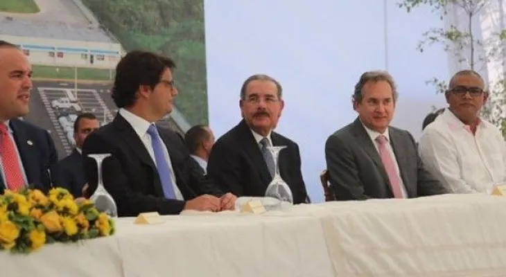 Cervecería  inaugura centro modelo de distribución en Bávaro