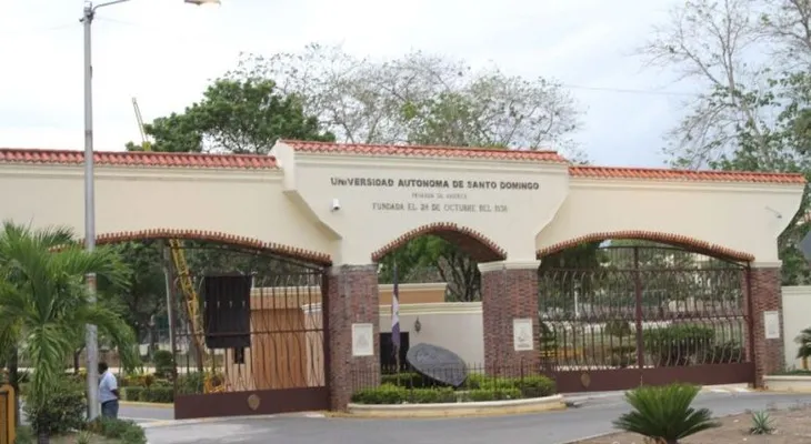 Una profesor de la UASD propone consejo universitario ampliado para solucionar crisis 