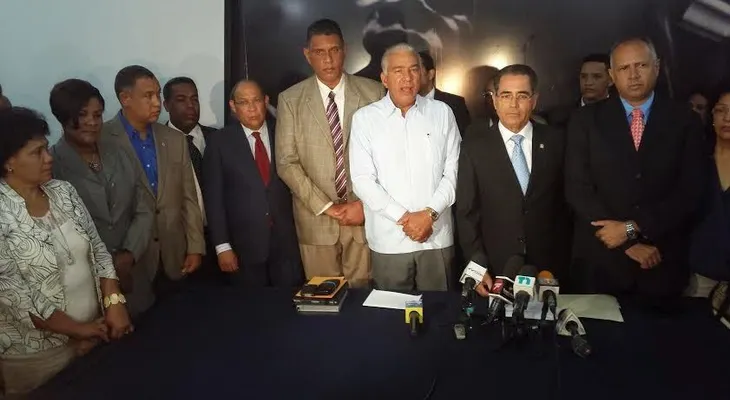Hipólito y Abinader encabezarán este domingo marcha en los Mameyes y otros sectores de SDE